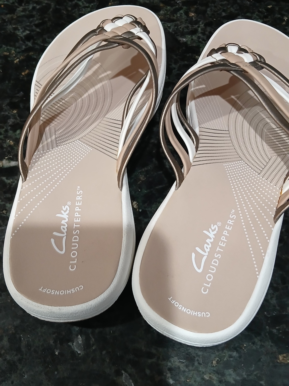 Women's, Clarks Cloudsteppers Beige Braided Sandals, Size 8 - Picture 2 of 8